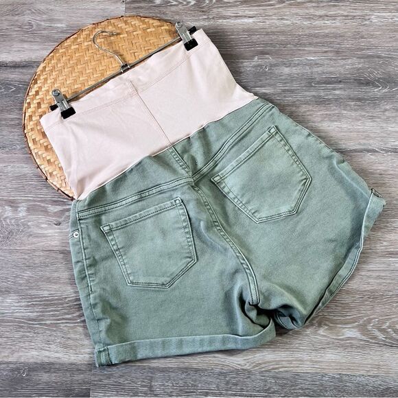 Liz lange maternity green denim‎ shorts midi - Picture 2 of 5